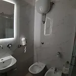 Ξενοδοχείο Viola 3*