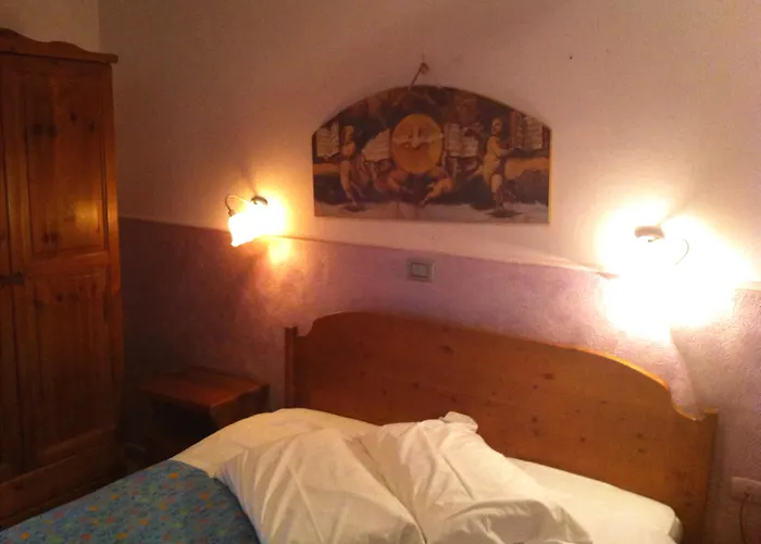 Отель Viola Неаполь