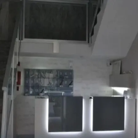 Hotel Viola 3* Neapel