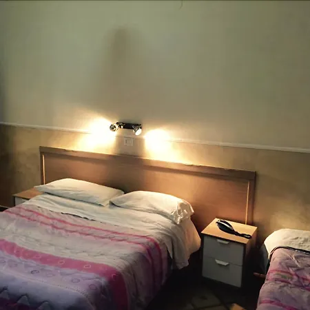 Viola Hotel 3*