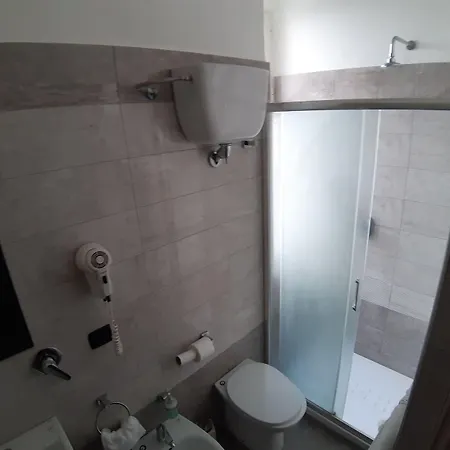 Viola Hotel 3*