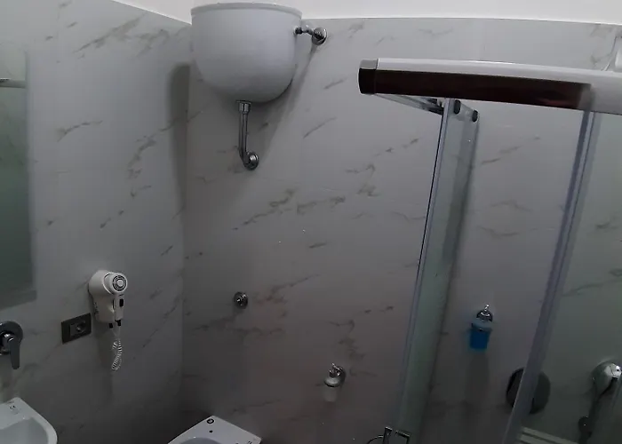 Ξενοδοχείο Viola 3*